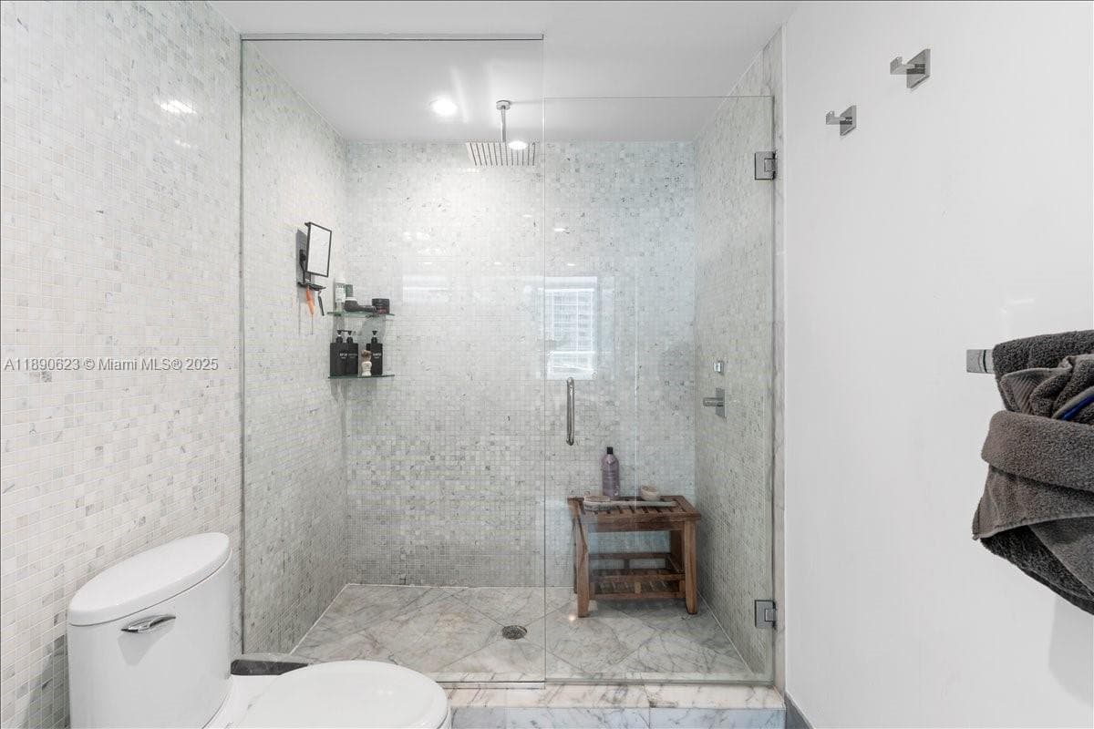 200 Biscayne Boulevard Way # 3608, Miami FL 33131 — 18