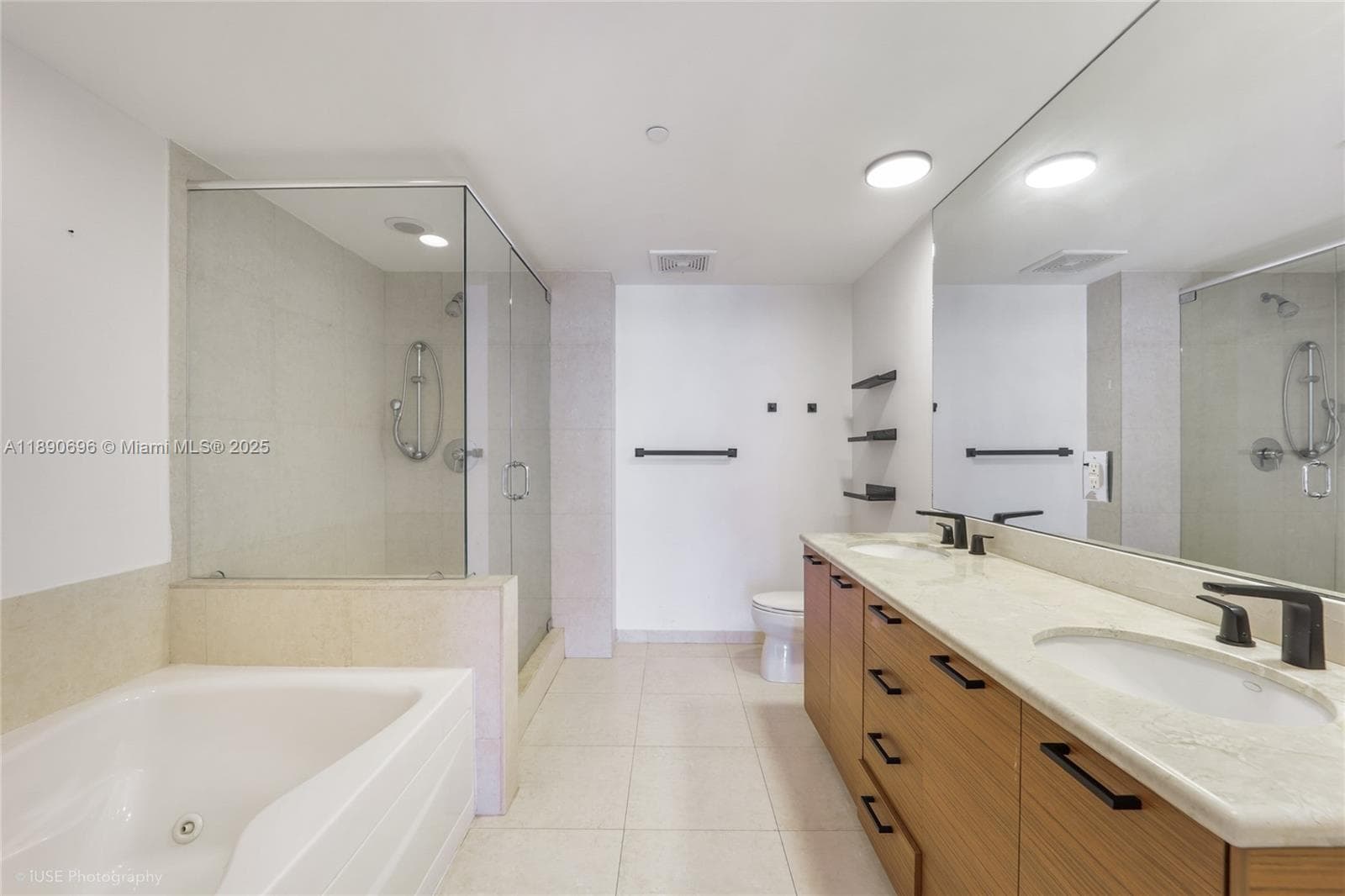 50 Biscayne Blvd # 4311, Miami FL 33132 — 9