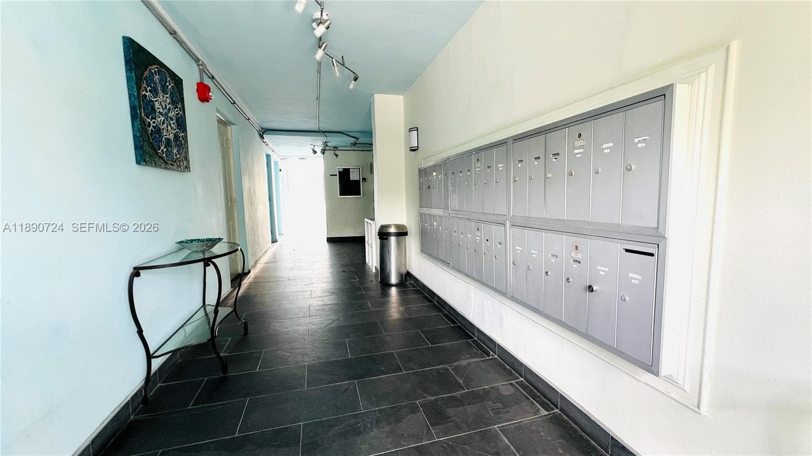 801 Meridian Ave # 1A, Miami Beach FL 33139 — 16