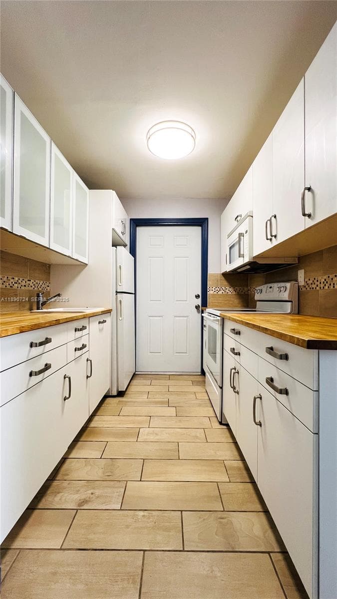 801 Meridian Ave # 1A, Miami Beach FL 33139 — 7