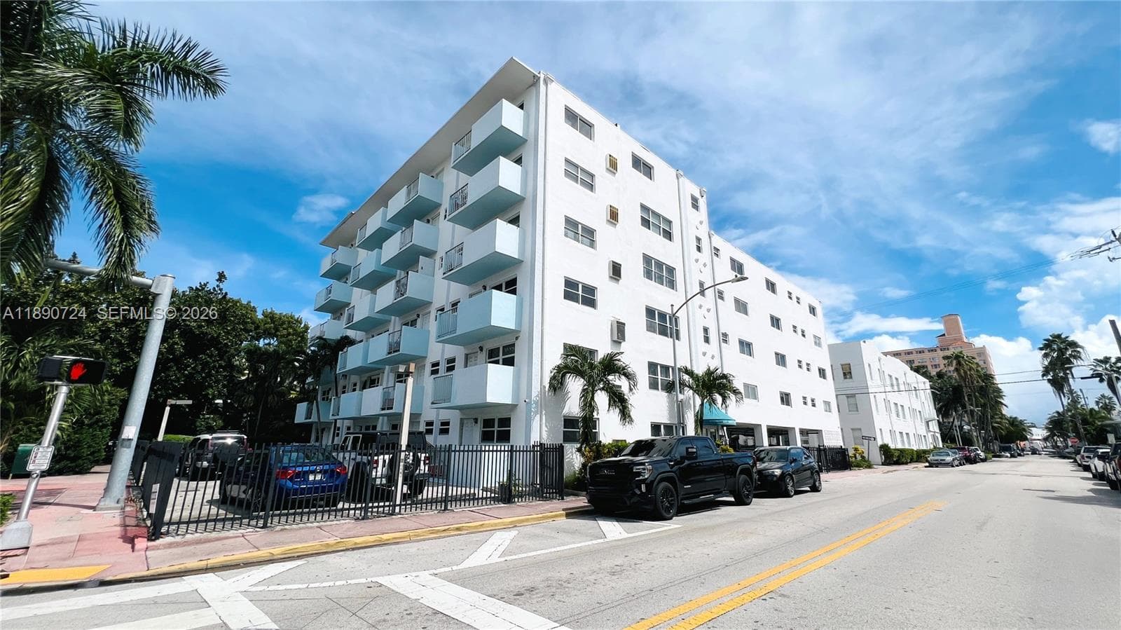 801 Meridian Ave # 1A, Miami Beach FL 33139 — 1