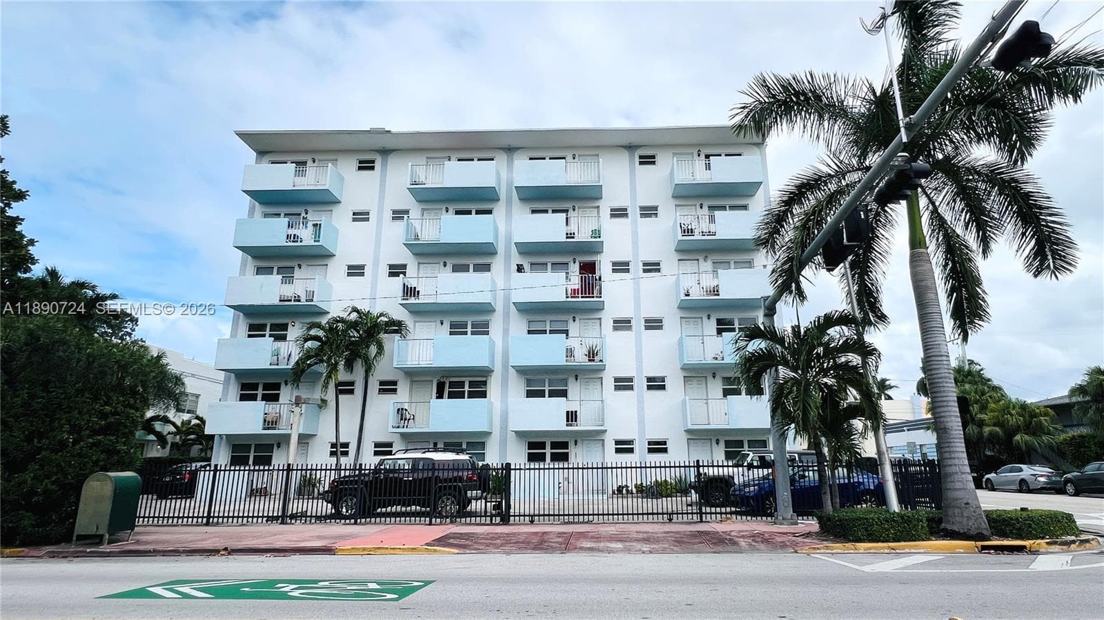 801 Meridian Ave # 1A, Miami Beach FL 33139 — 20