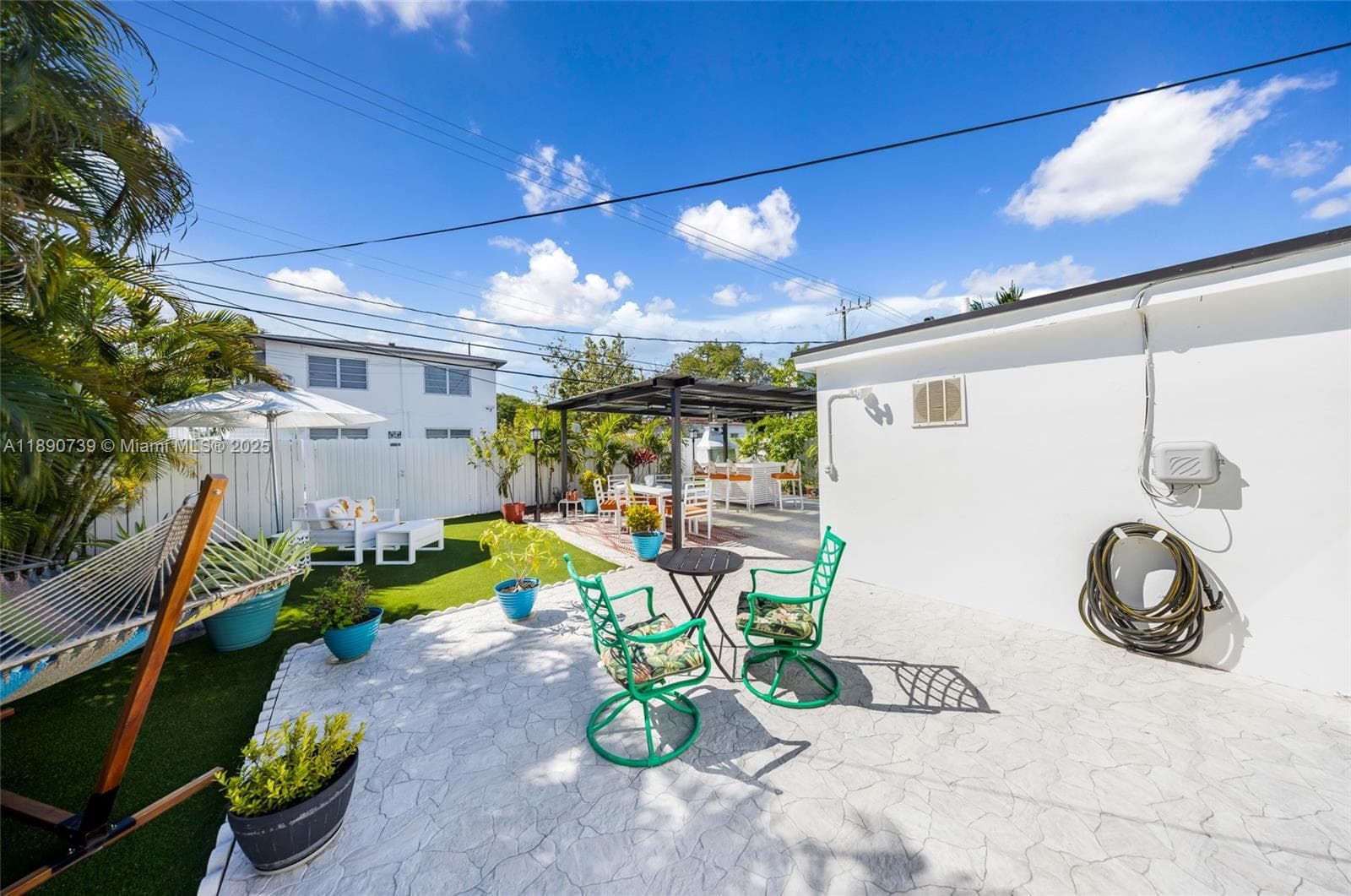 1980 NE 173rd St, North Miami Beach FL 33162 — 23