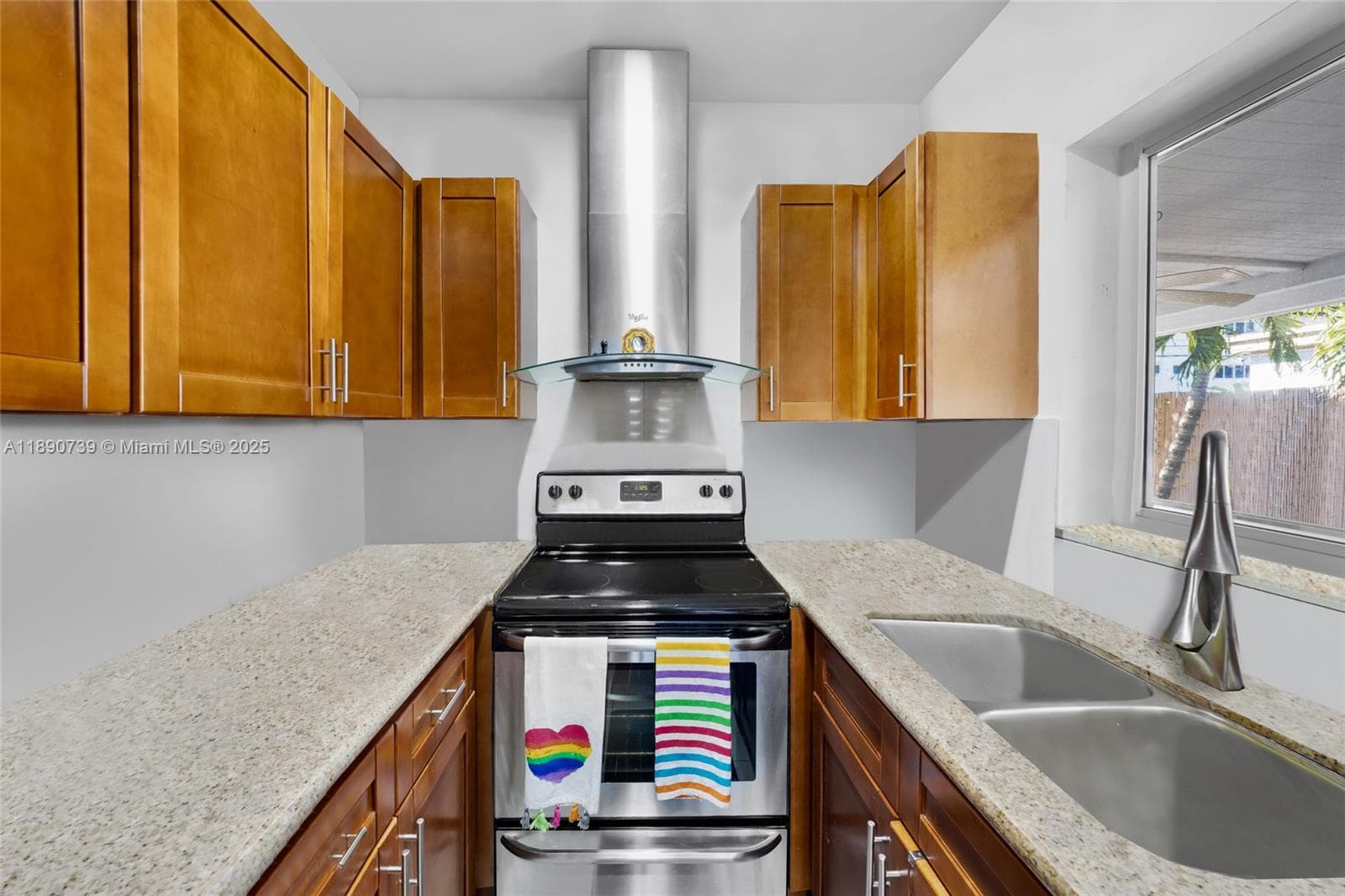 1980 NE 173rd St, North Miami Beach FL 33162 — 9