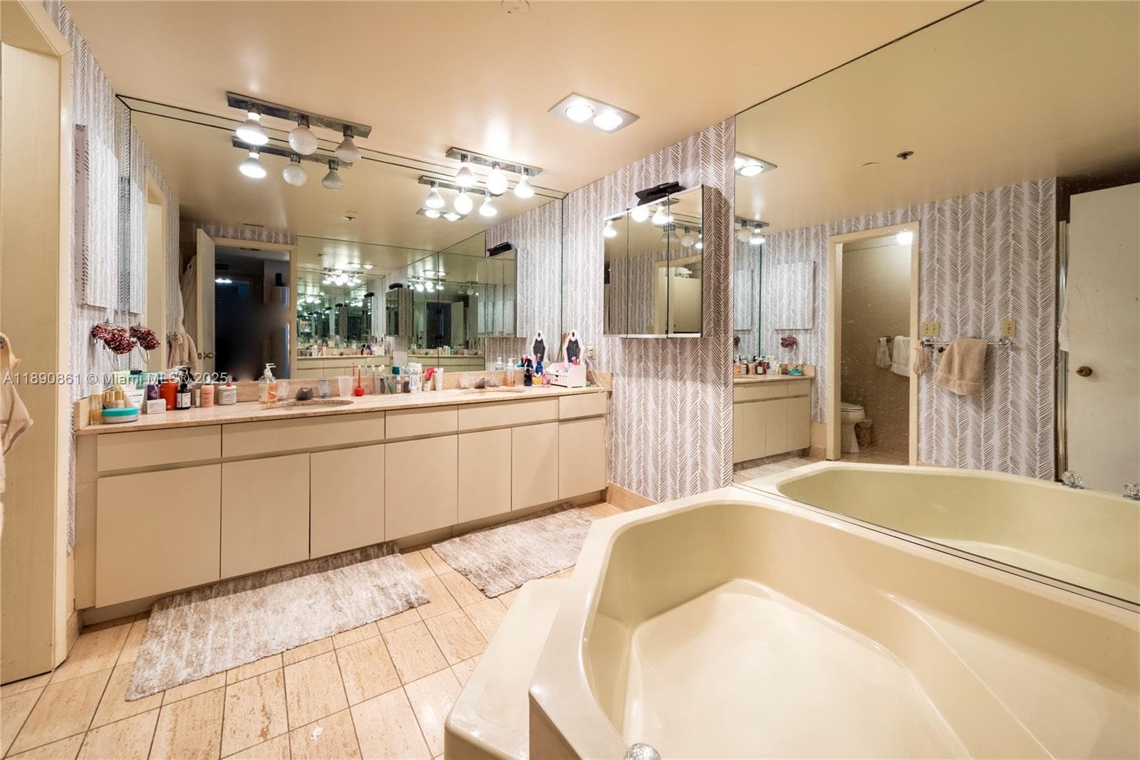 The Tiffany Of Bal Harbou, Bal Harbour, FL — 12