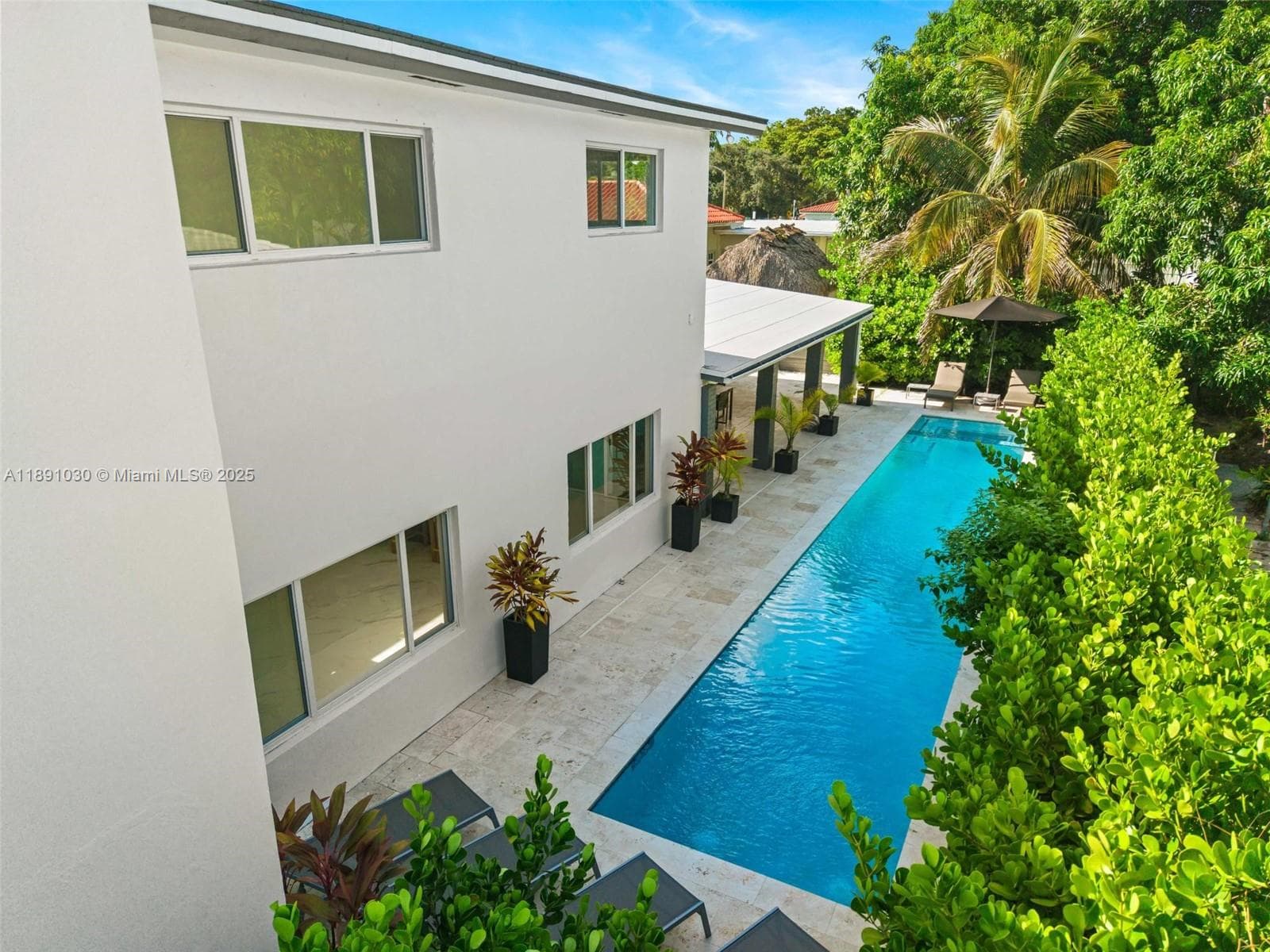 1651 SW 13th Ave, Miami FL 33145 — 77