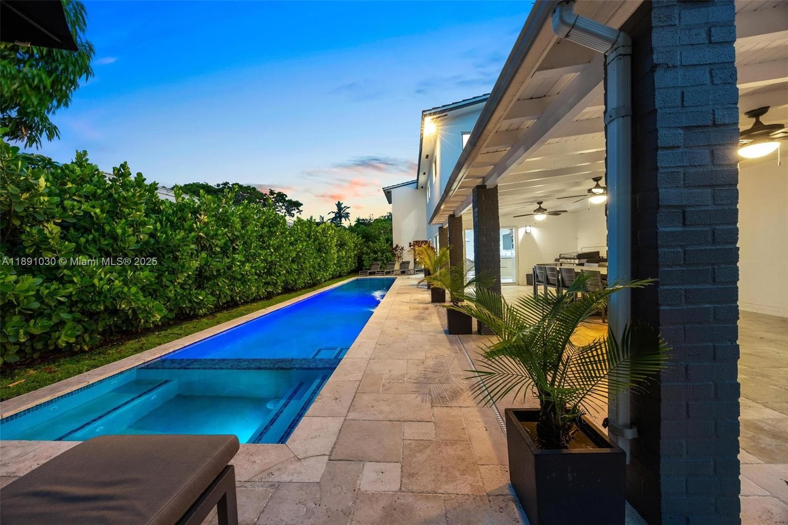 1651 SW 13th Ave, Miami FL 33145 — 79