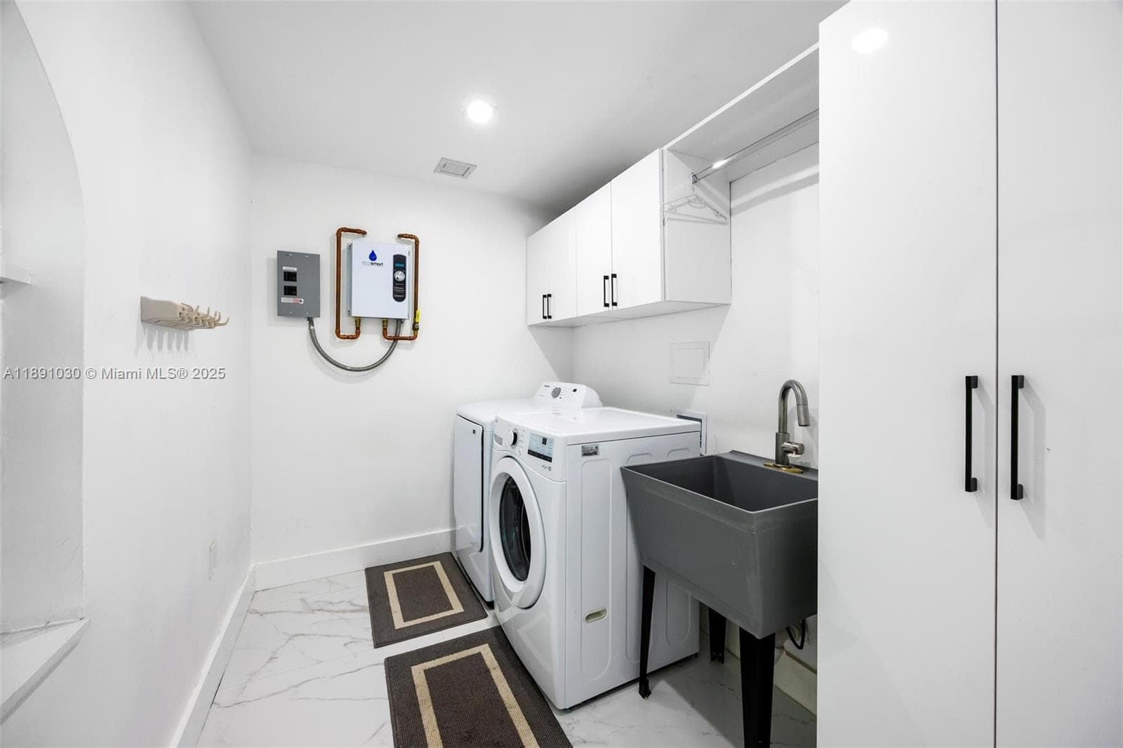 1651 SW 13th Ave, Miami FL 33145 — 69