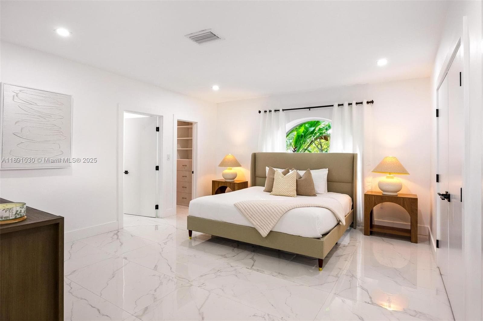 1651 SW 13th Ave, Miami FL 33145 — 38