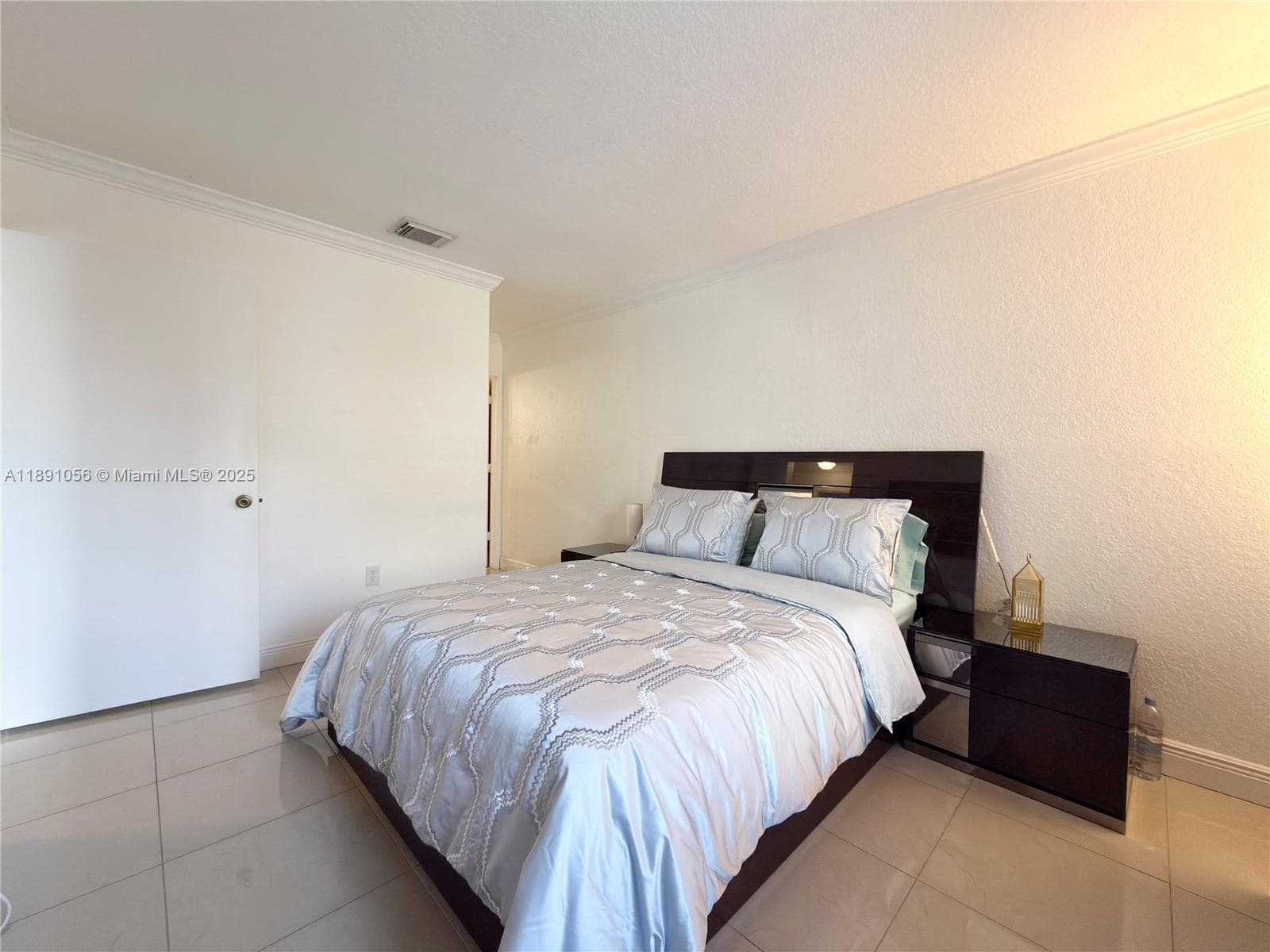 1195 NW 124th Ave # 2202, Miami FL 33182 — 22