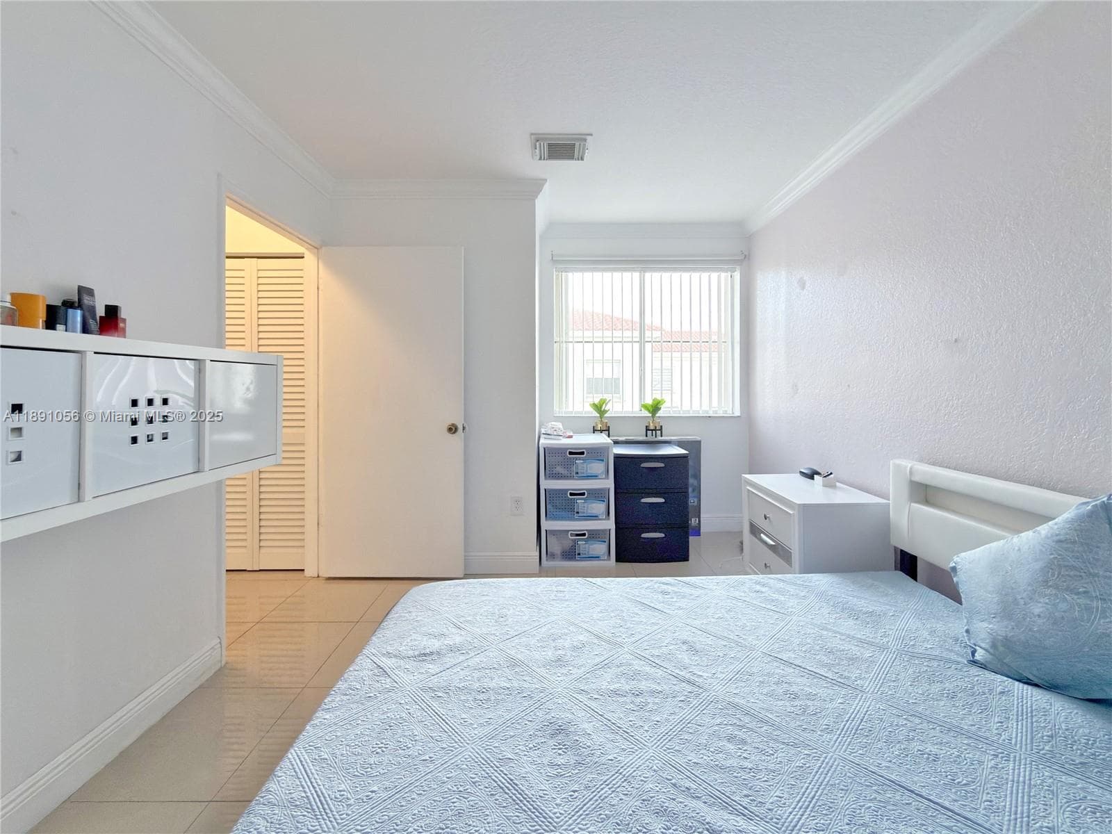 1195 NW 124th Ave # 2202, Miami FL 33182 — 20