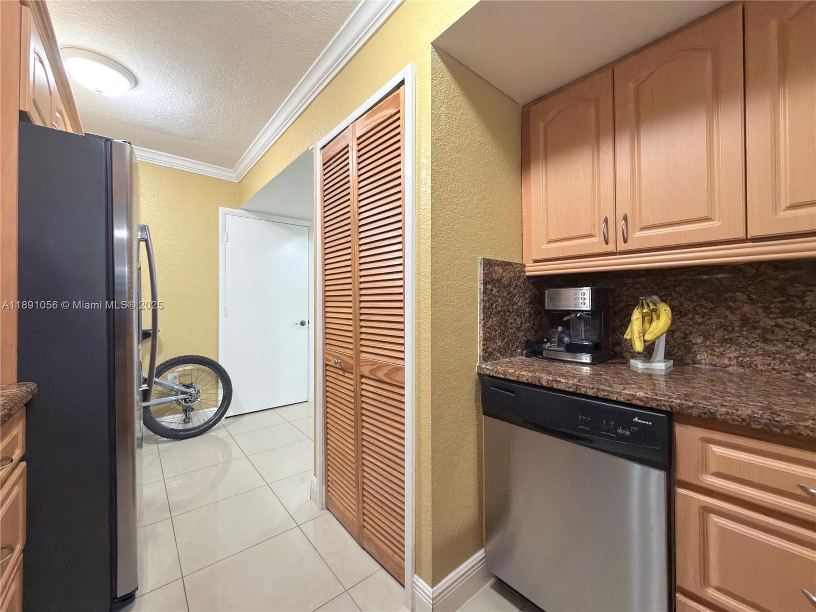 1195 NW 124th Ave # 2202, Miami FL 33182 — 9