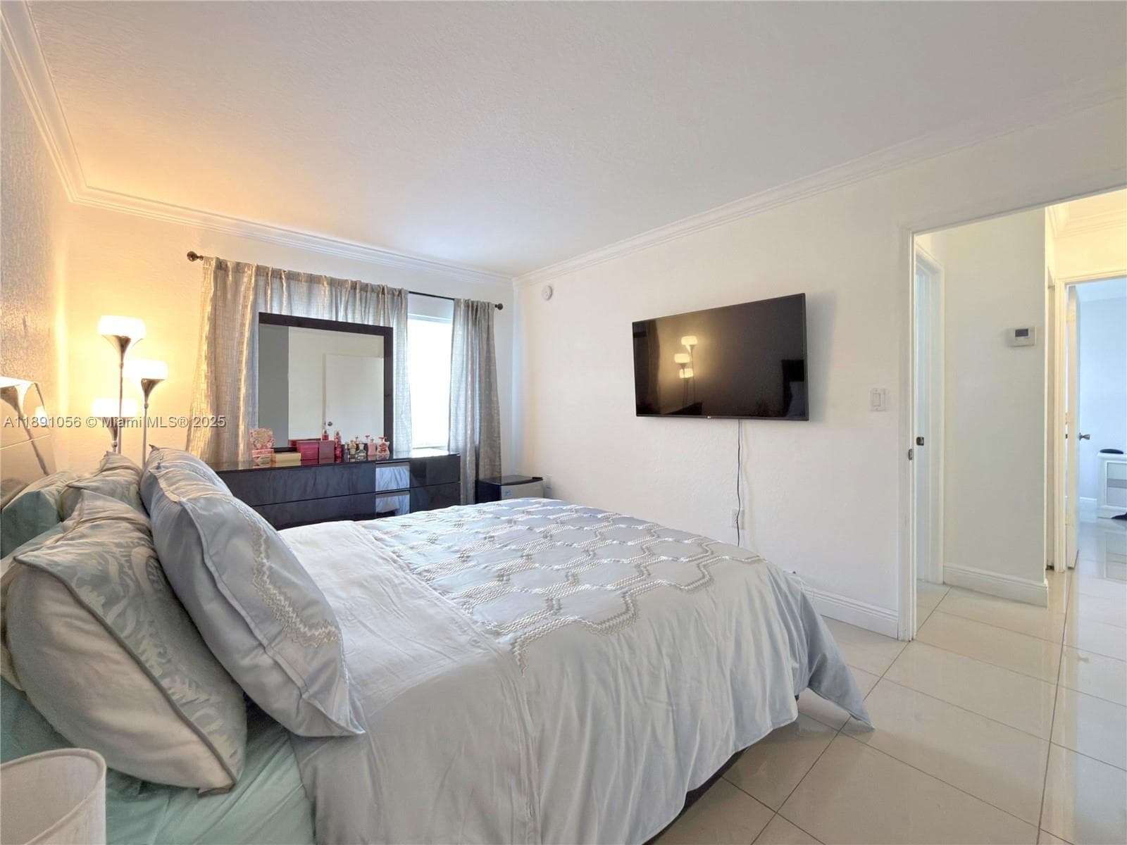 1195 NW 124th Ave # 2202, Miami FL 33182 — 24