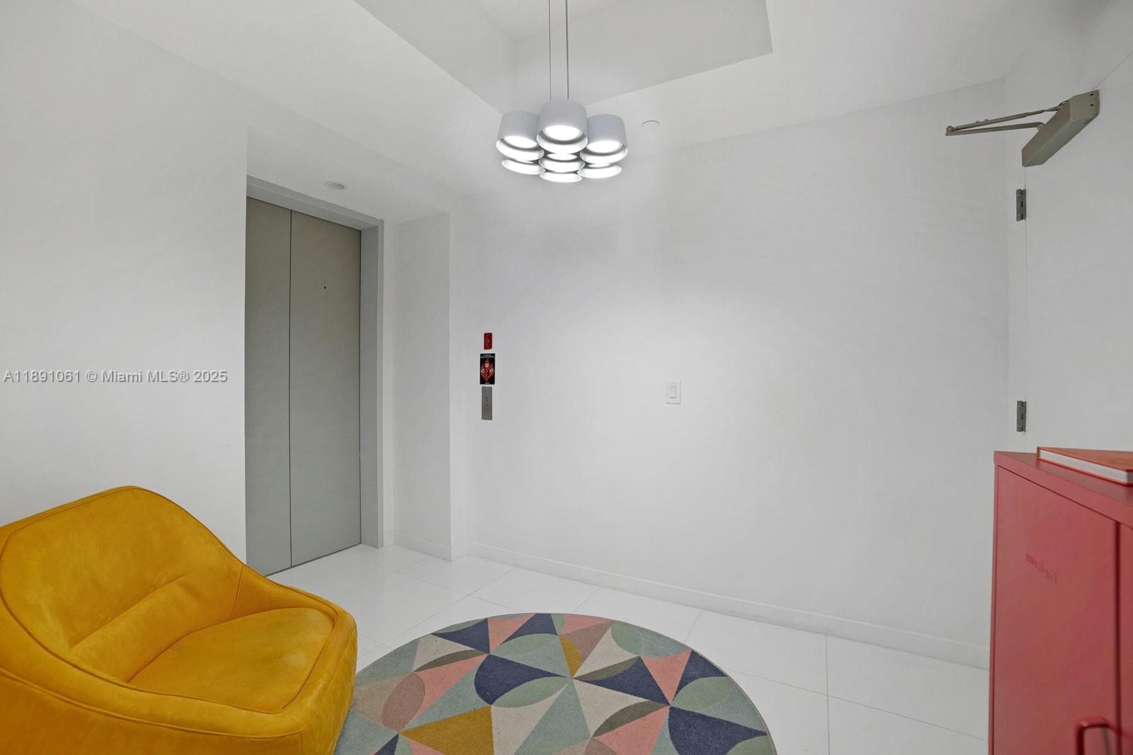 851 NE 1st Ave # 4403, Miami FL 33132 — 17