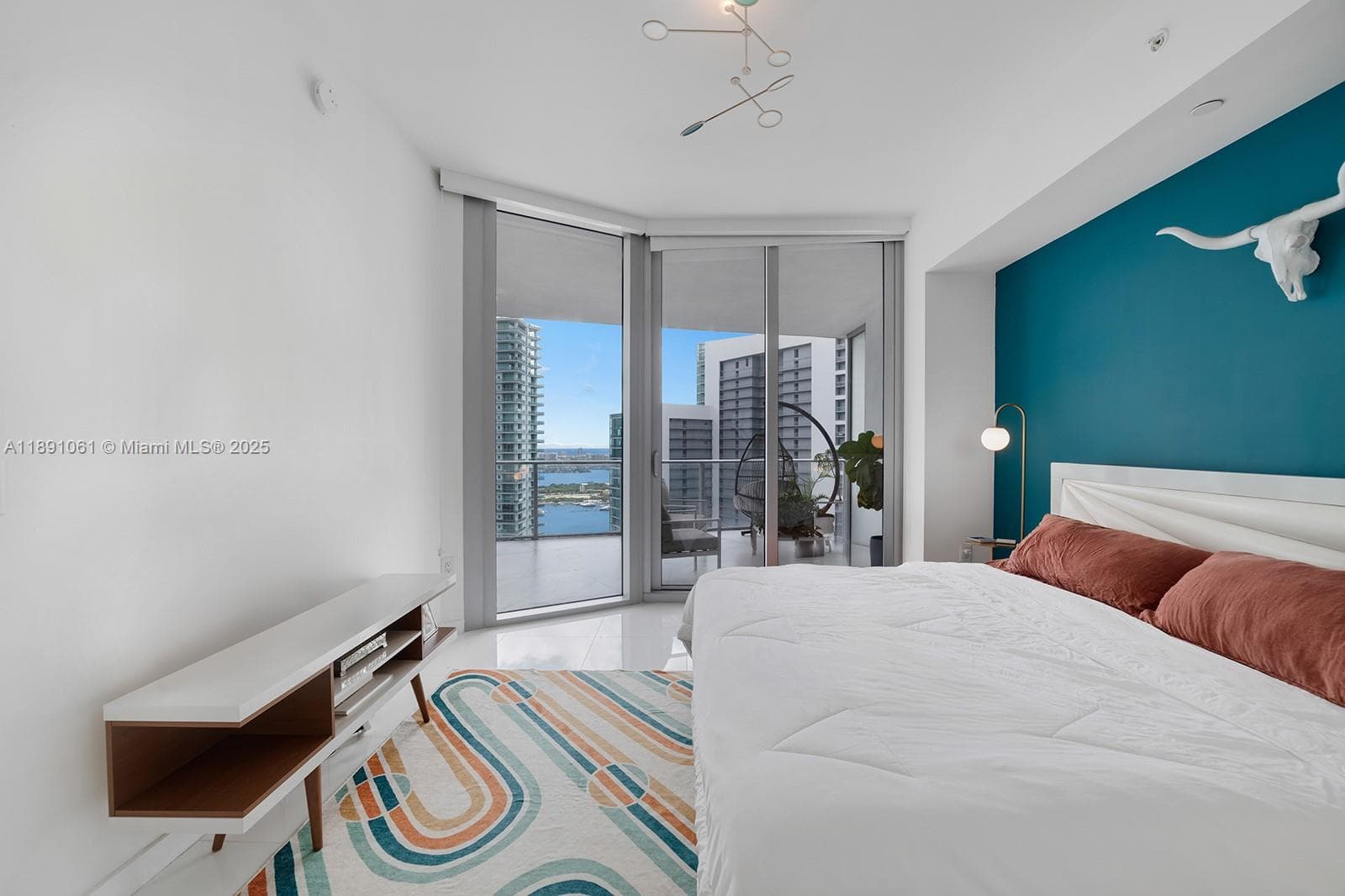 851 NE 1st Ave # 4403, Miami FL 33132 — 9