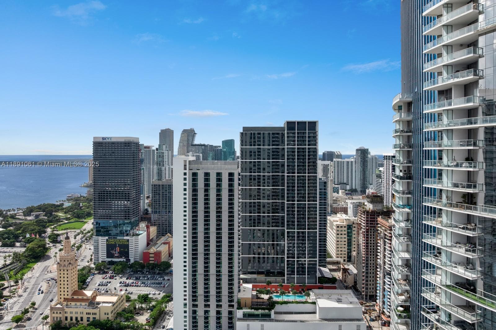 851 NE 1st Ave # 4403, Miami FL 33132 — 18
