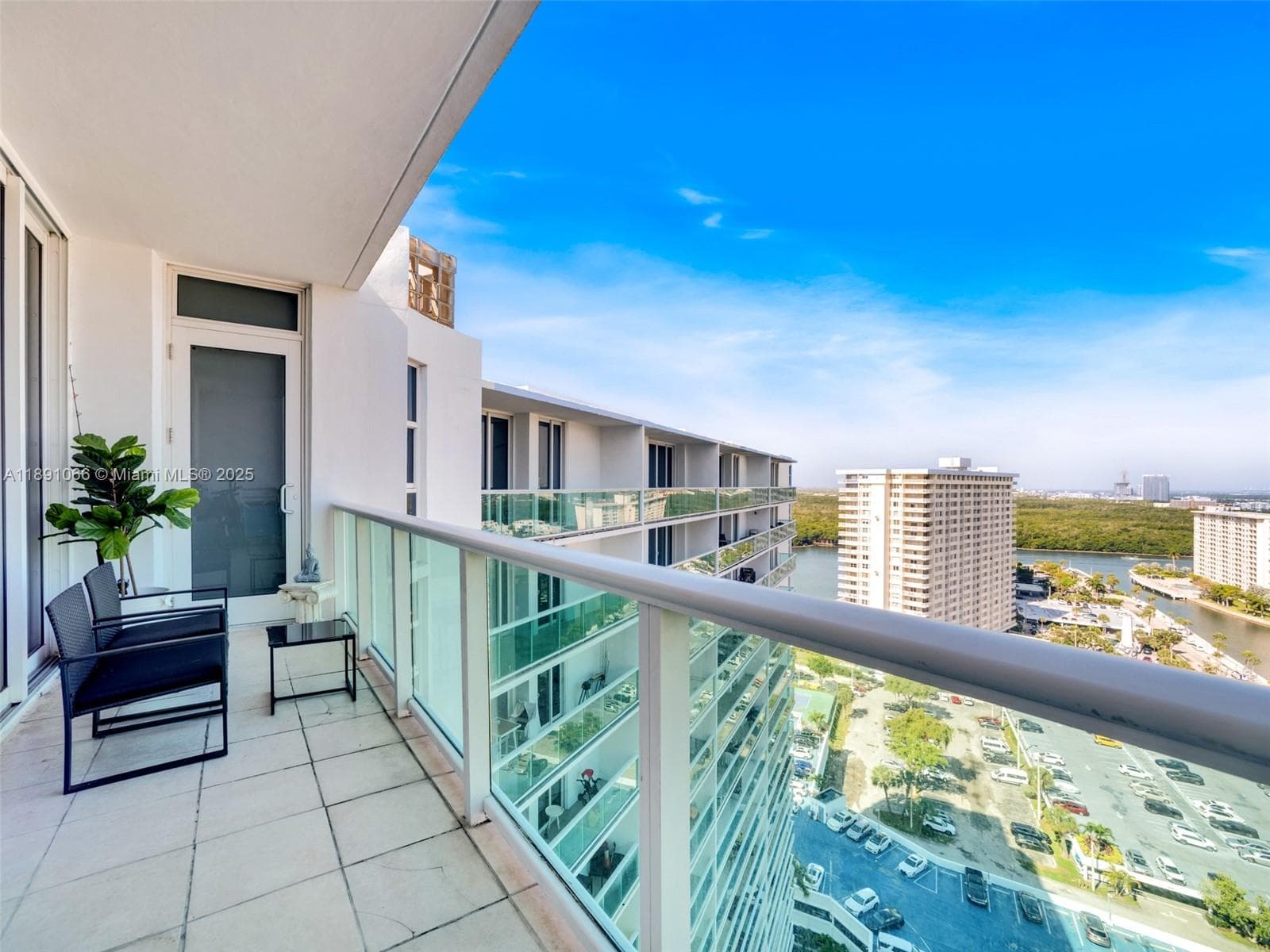100 Bayview Dr, Sunny Isles Beach FL 33160 — 23