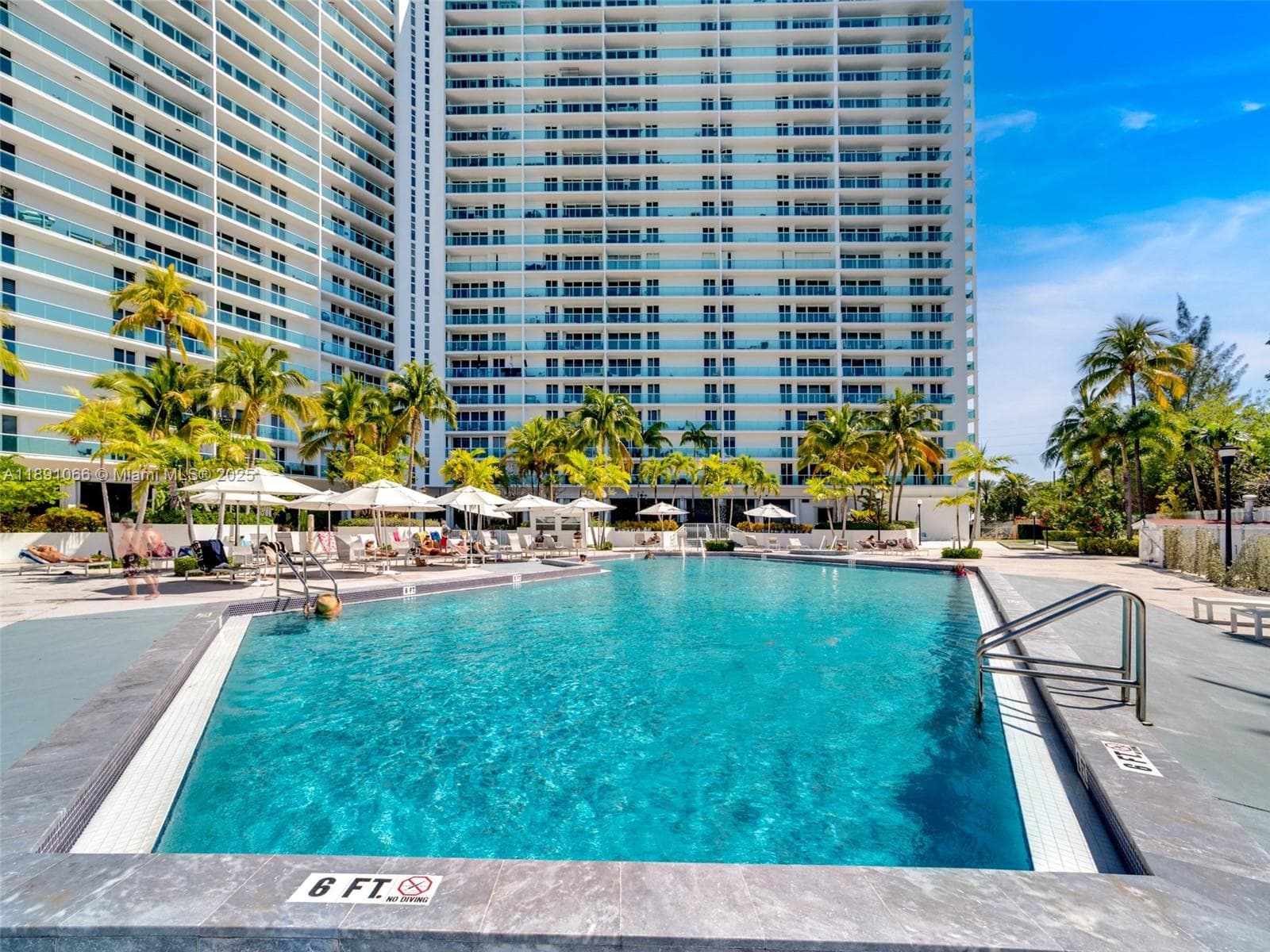 100 Bayview Dr, Sunny Isles Beach FL 33160 — 30
