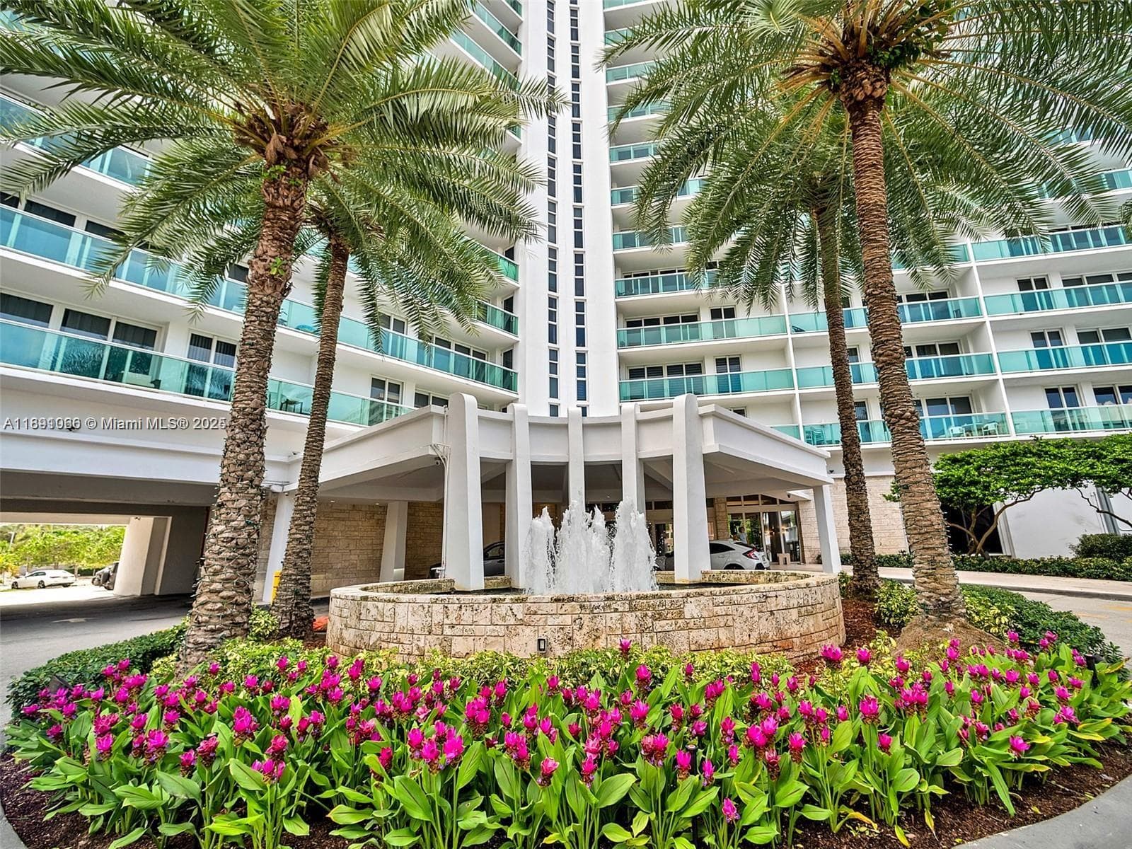 100 Bayview Dr, Sunny Isles Beach FL 33160 — 25