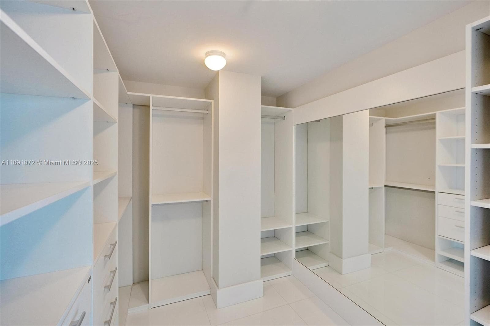 17301 Biscayne Blvd # 708, North Miami Beach FL 33160 — 17