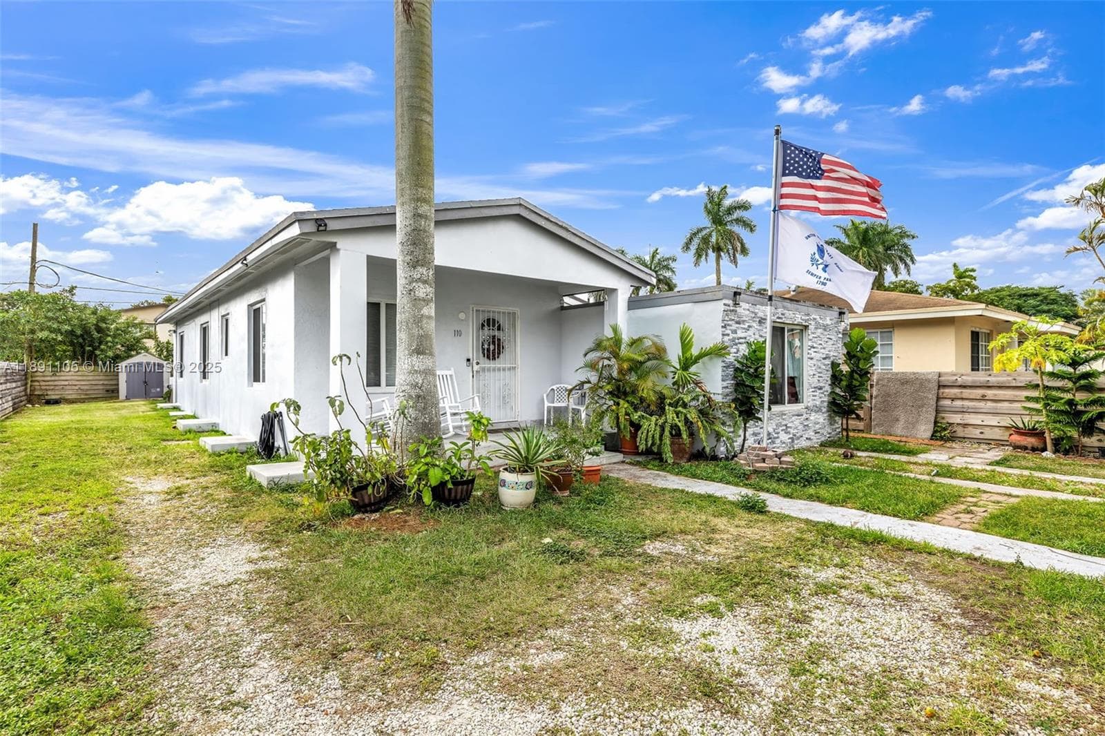110 NE 9th Ct, Homestead FL 33030 — 2