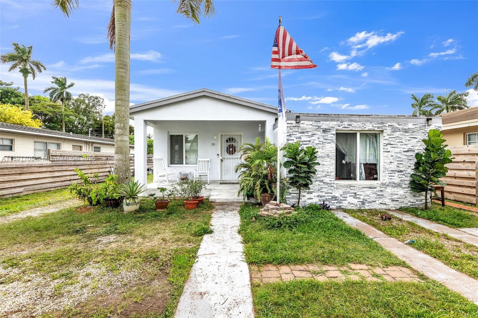 110 NE 9th Ct, Homestead FL 33030 — 1