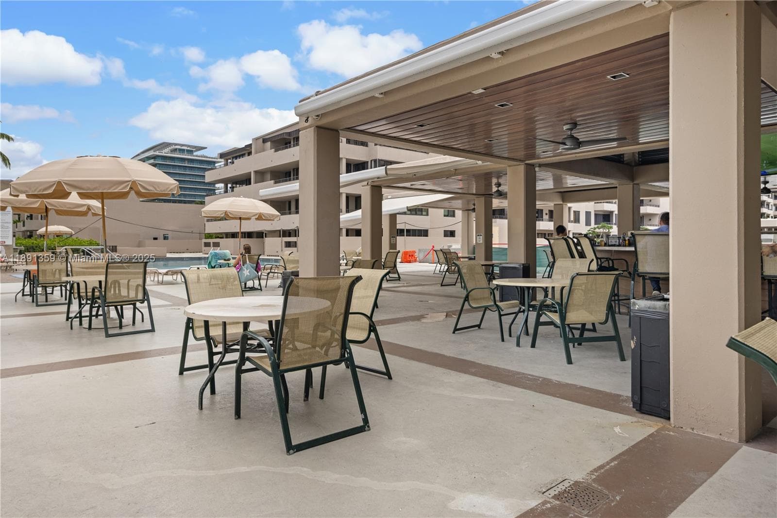 101 Crandon Blvd # 379, Key Biscayne FL 33149 — 32