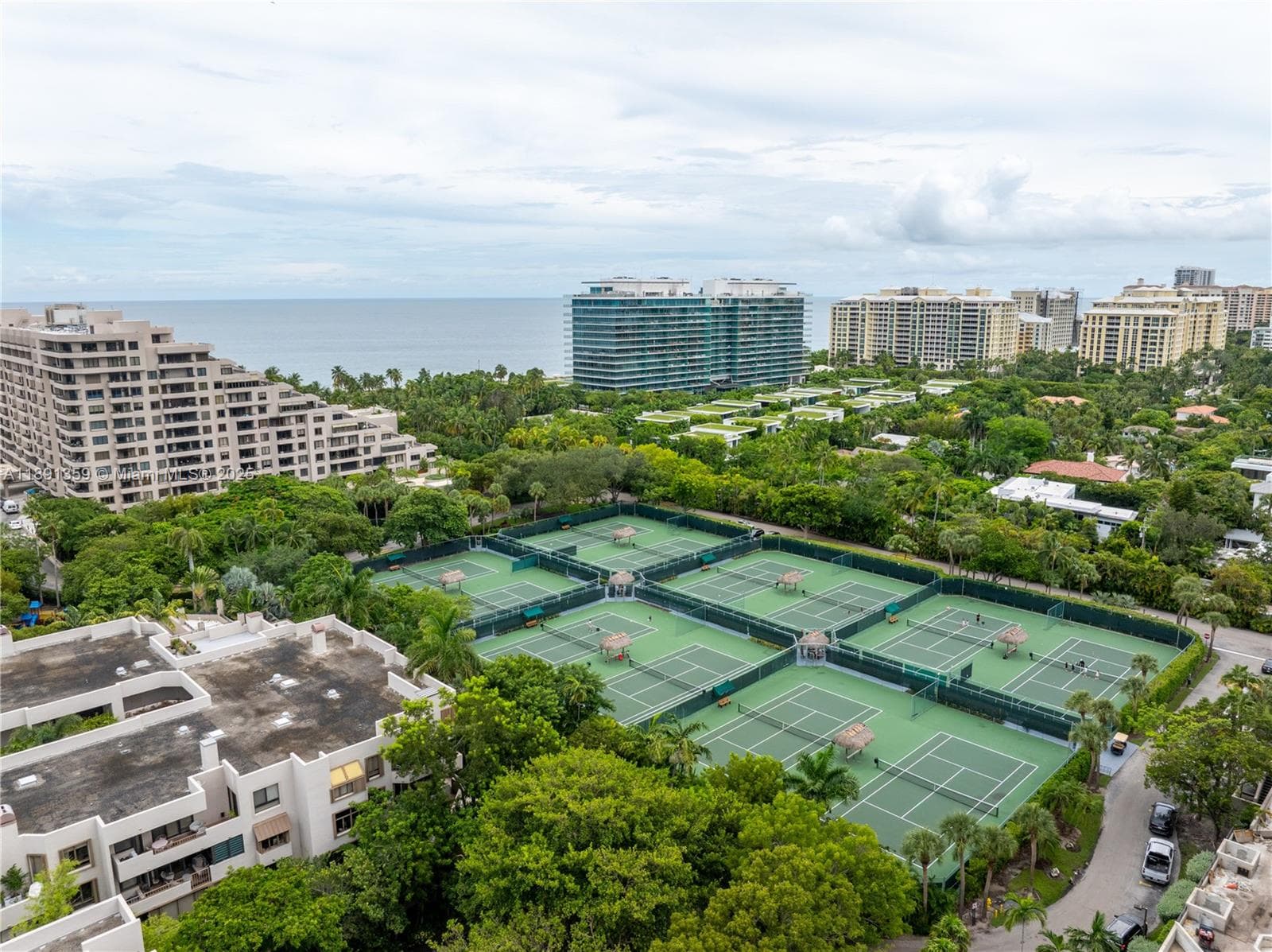 101 Crandon Blvd # 379, Key Biscayne FL 33149 — 35
