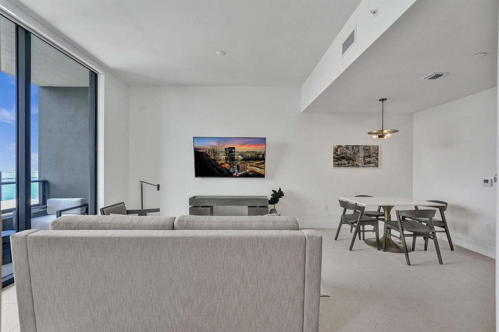 159 NE 6th Street # 4813, Miami FL 33132 — 6
