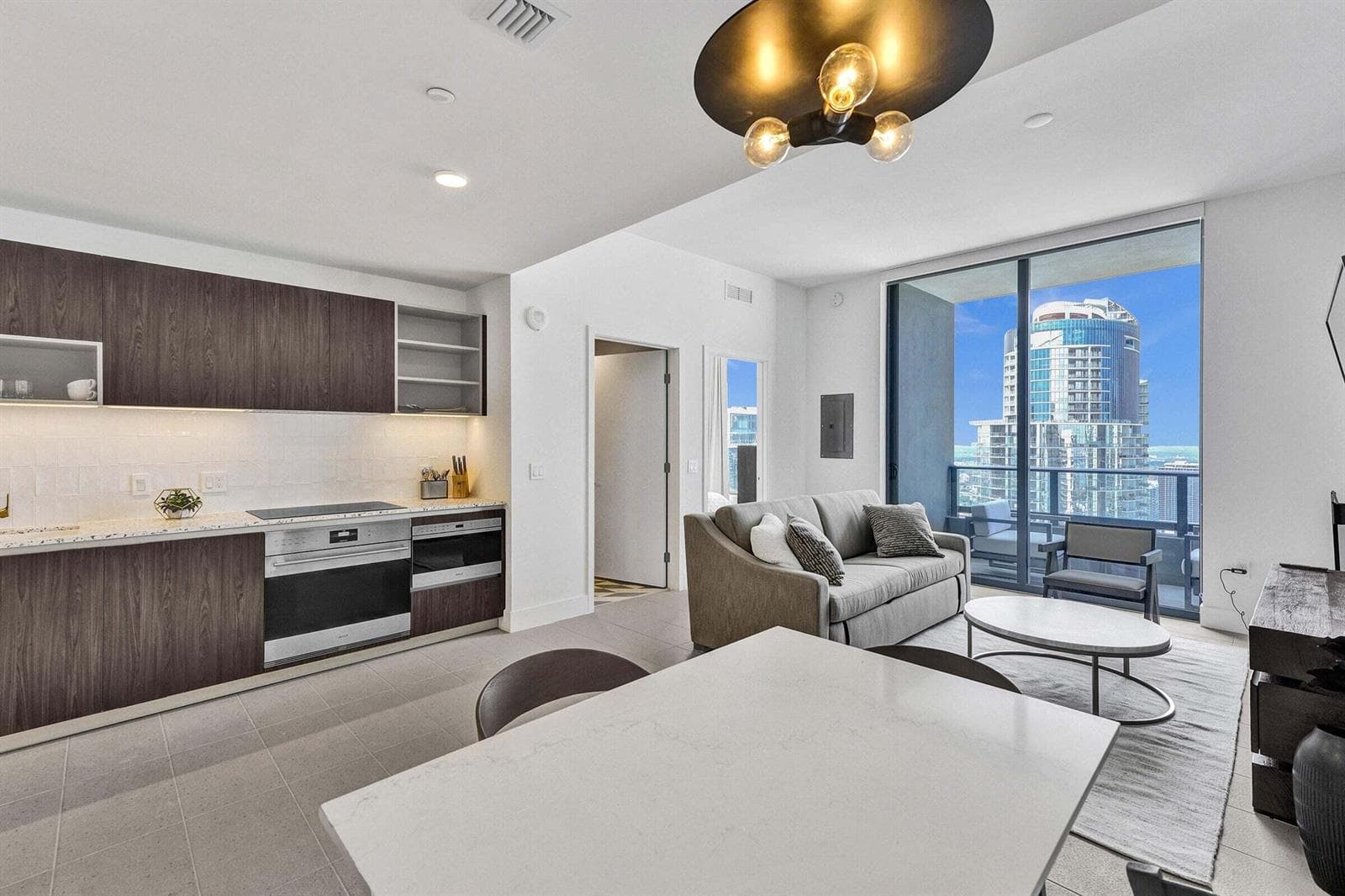 159 NE 6th Street # 4813, Miami FL 33132 — 1