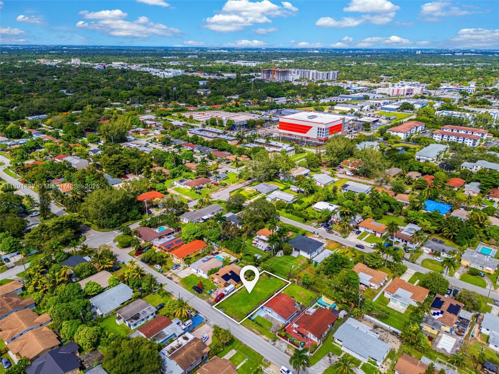 1453 NE 117th St, Miami FL 33161 — 9
