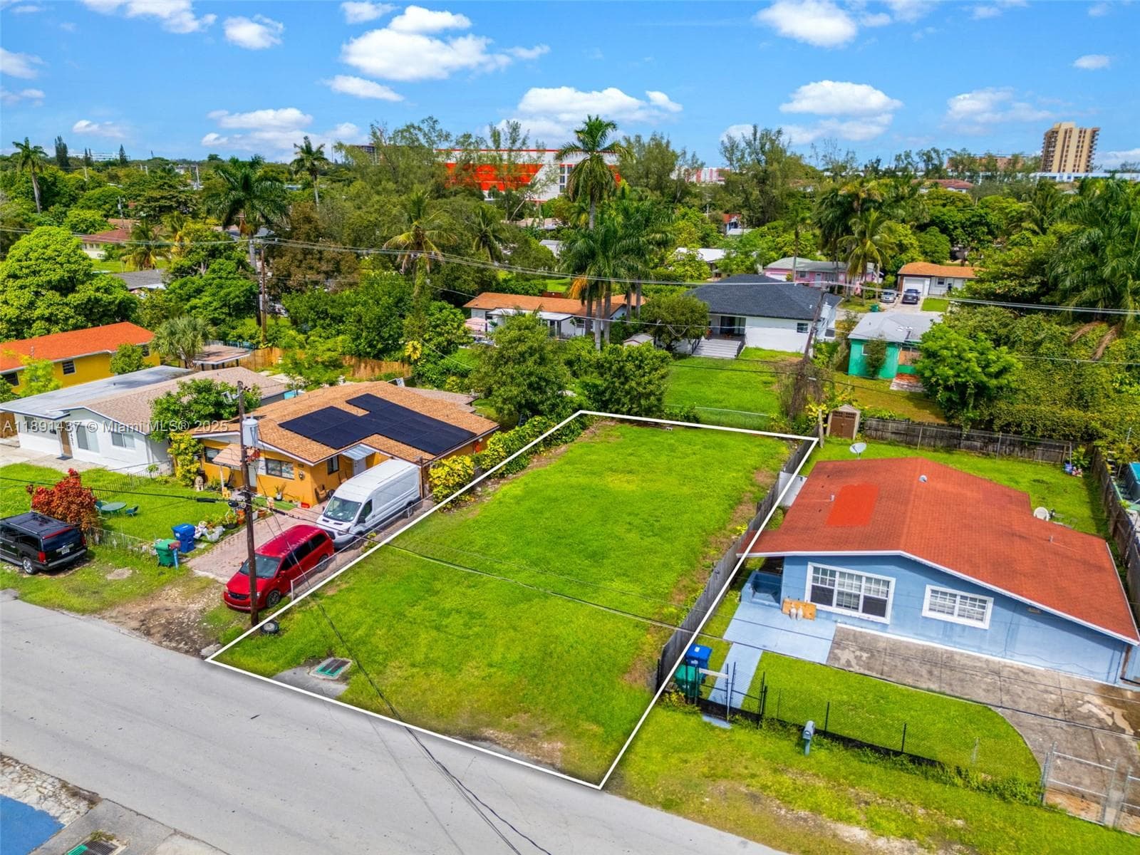 1453 NE 117th St, Miami FL 33161 — 4