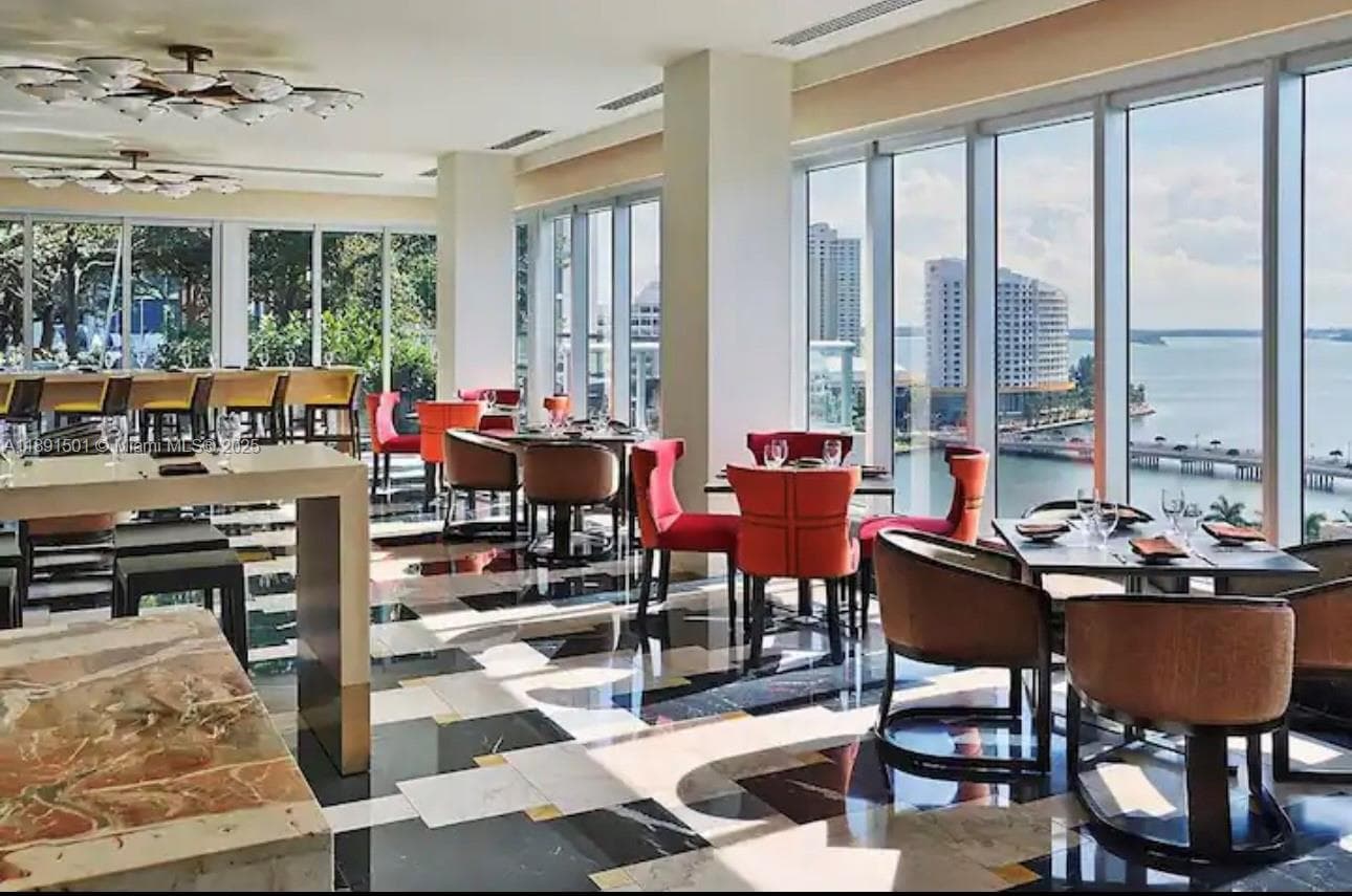 495 Brickell Ave # 3706, Miami FL 33131 — 27