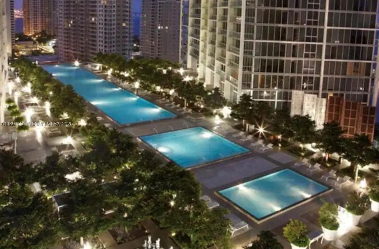 495 Brickell Ave # 3706, Miami FL 33131 — 2