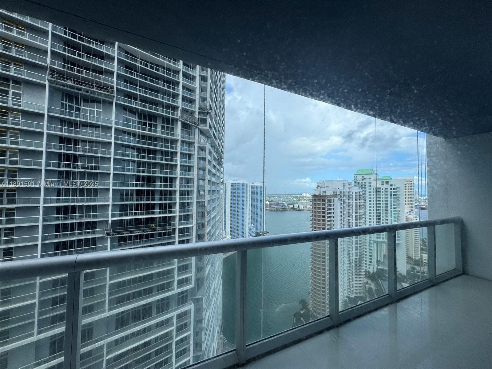 495 Brickell Ave # 3706, Miami FL 33131 — 46