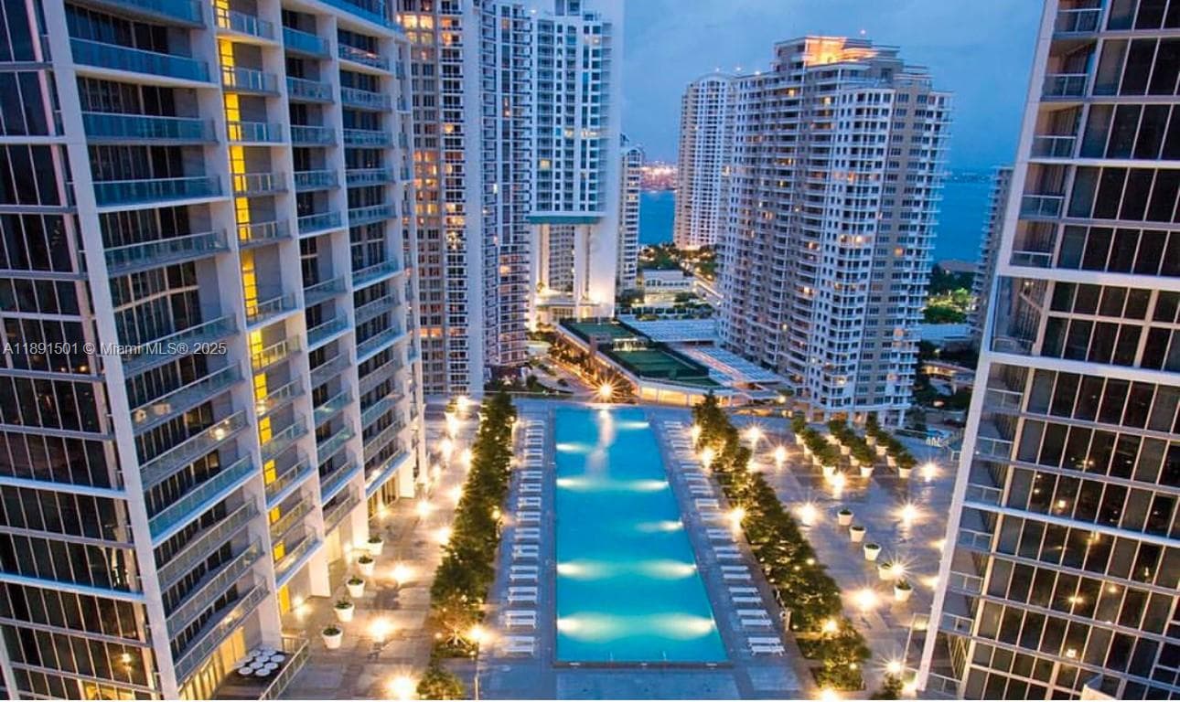 495 Brickell Ave # 3706, Miami FL 33131 — 1