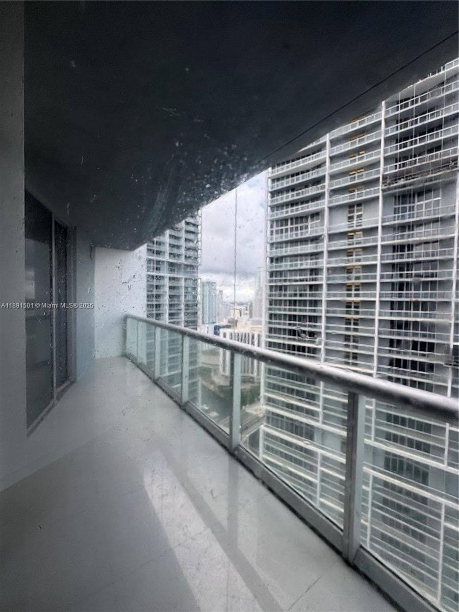 495 Brickell Ave # 3706, Miami FL 33131 — 48