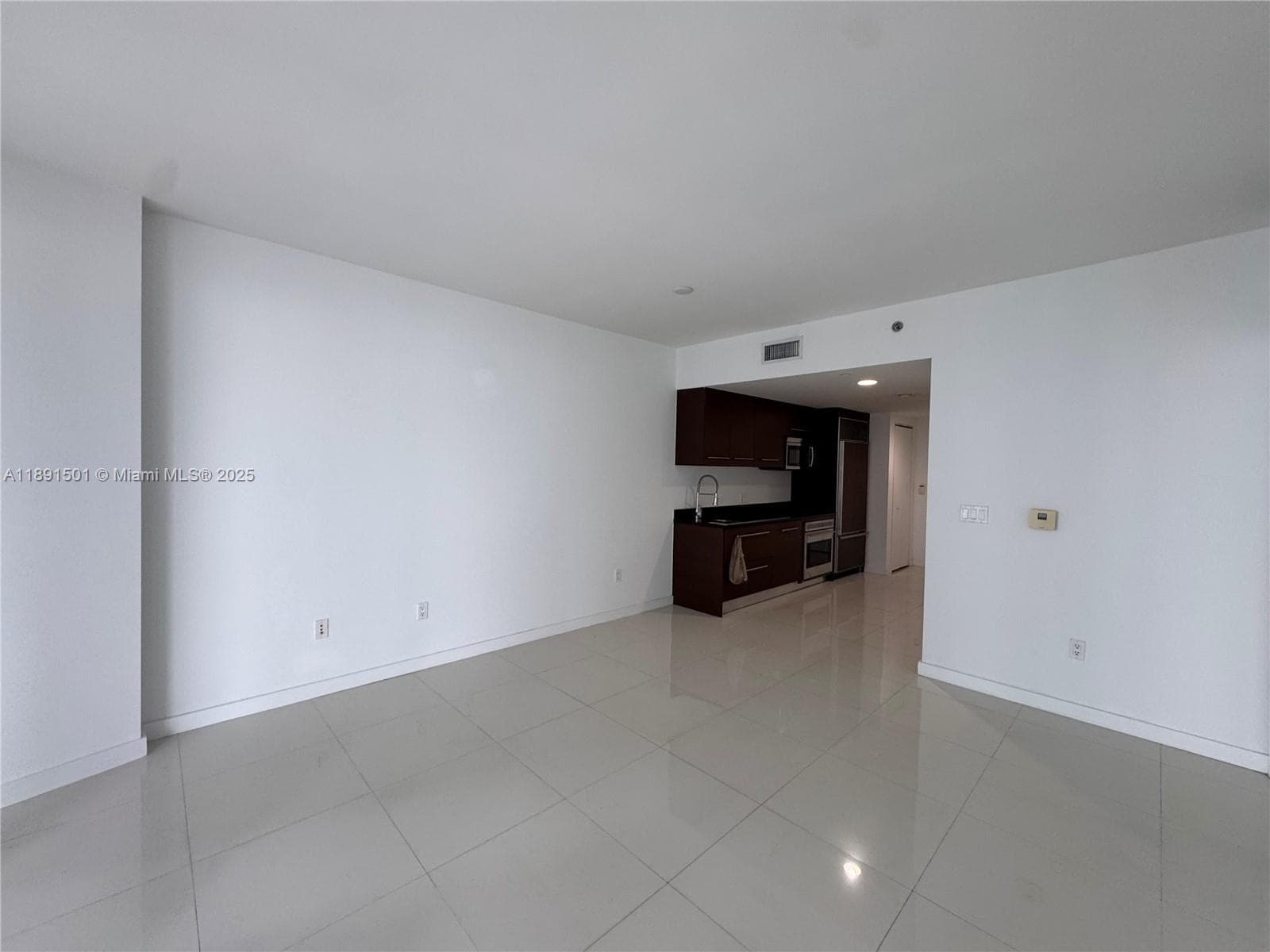 495 Brickell Ave # 3706, Miami FL 33131 — 35