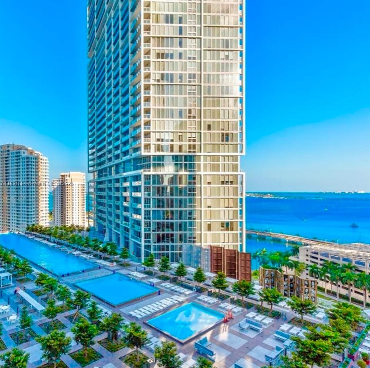 495 Brickell Ave # 3706, Miami FL 33131 — 4