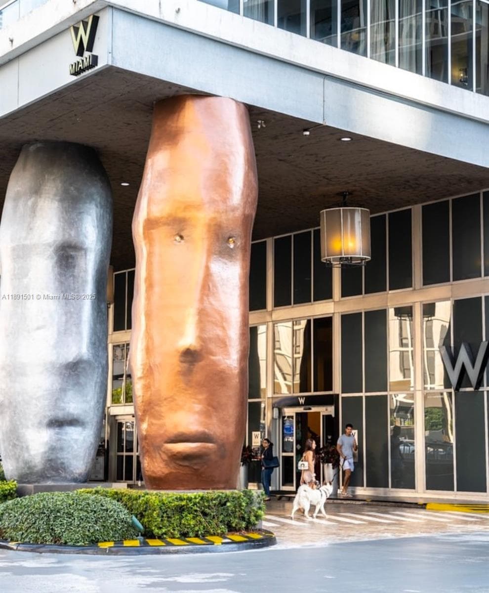 495 Brickell Ave # 3706, Miami FL 33131 — 8