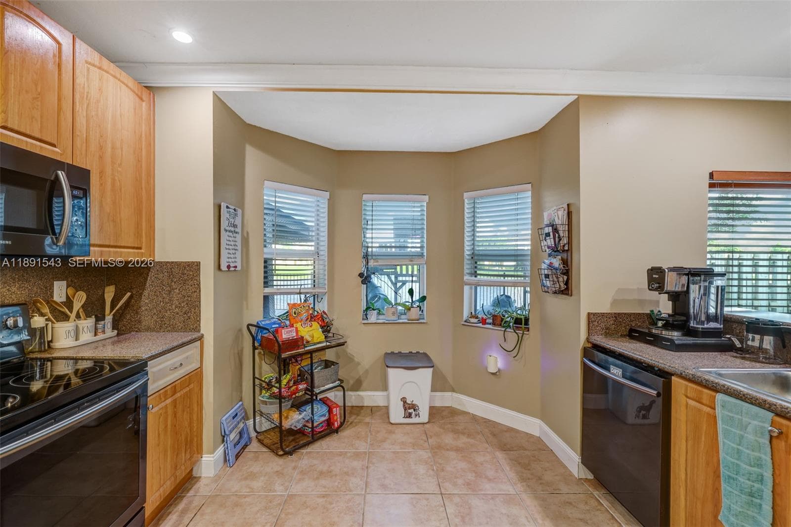 21071 SW 88th Ct, Cutler Bay FL 33189 — 38