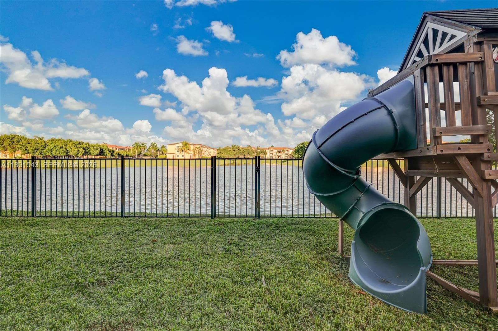 21071 SW 88th Ct, Cutler Bay FL 33189 — 54