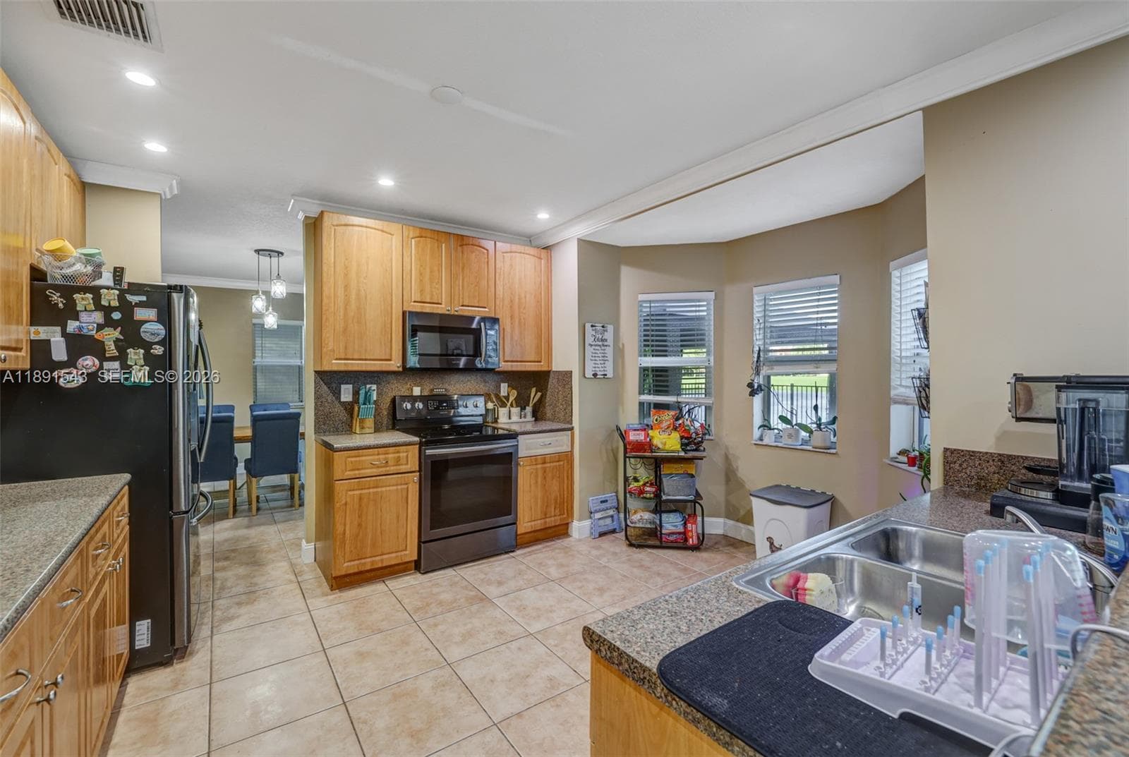 21071 SW 88th Ct, Cutler Bay FL 33189 — 37