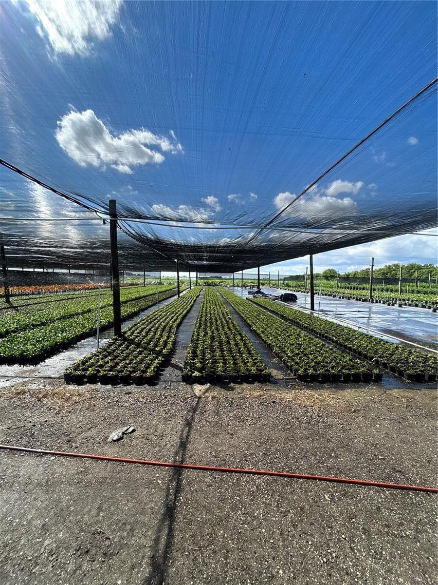 krome, Homestead FL 33034 — 14