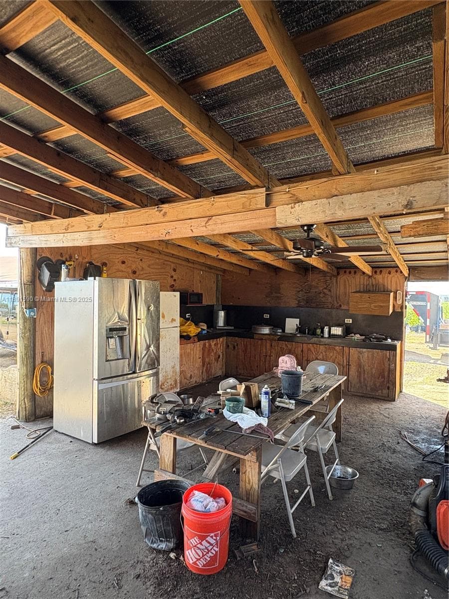 krome, Homestead FL 33034 — 25