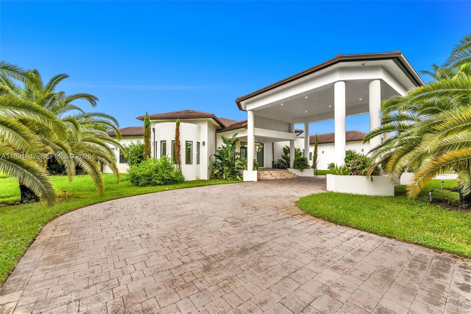 12175 SW 45th St, Miami FL 33175 — 2