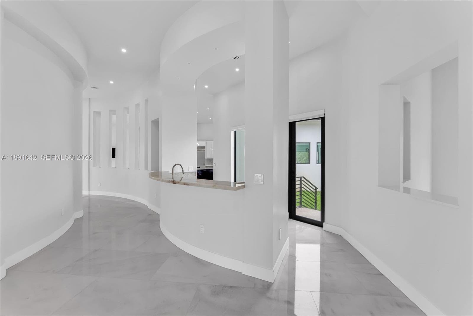 12175 SW 45th St, Miami FL 33175 — 32