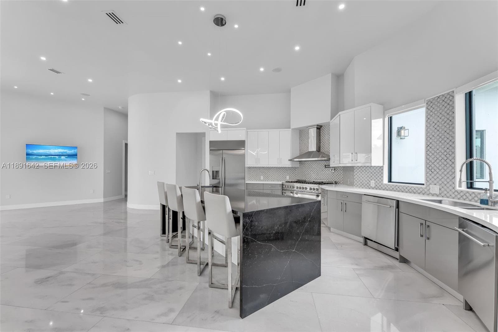12175 SW 45th St, Miami FL 33175 — 35