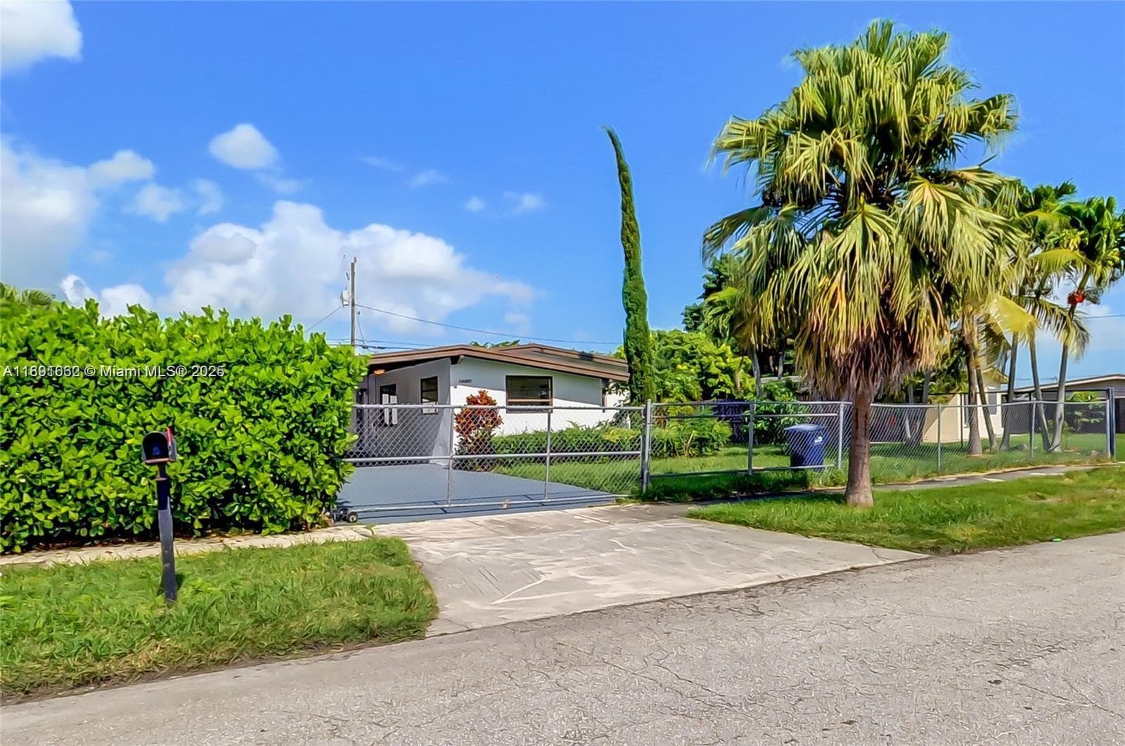 14465 SW 290th Ter, Homestead FL 33033 — 23