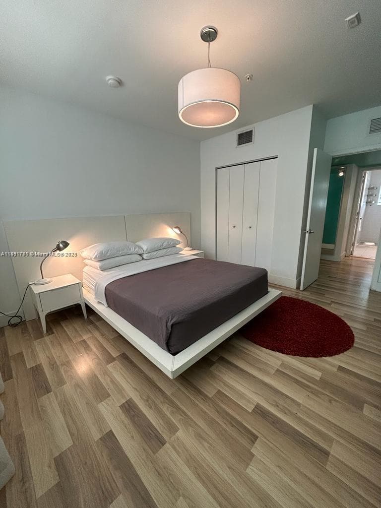 1816 Meridian Ave # 18, Miami Beach FL 33139 — 12